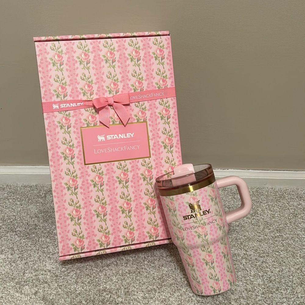 Love Shack Fancy Stanley 20 oz